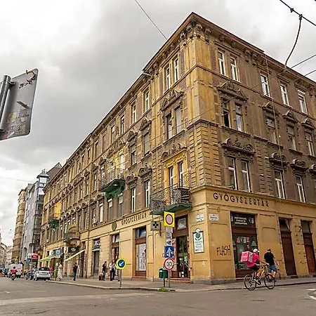 فندق Danube Corner - Glam Downtown بودابست